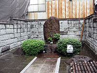 道元禅師示寂の地の石碑