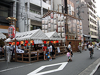 活気のある蟷螂山